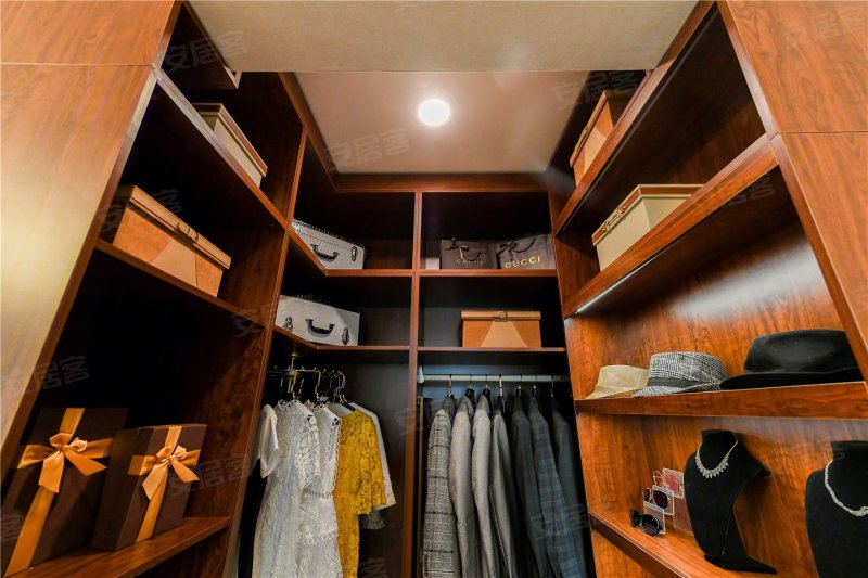 碧桂园美的东麟府样板间图