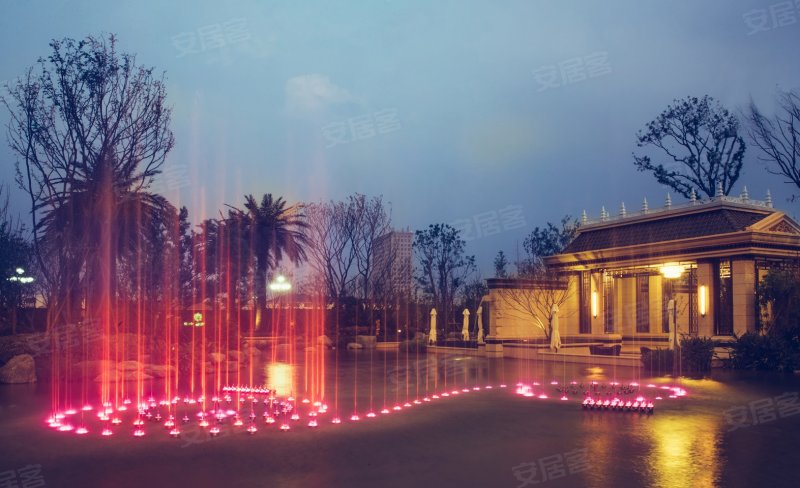 悦珑湾花园实景图