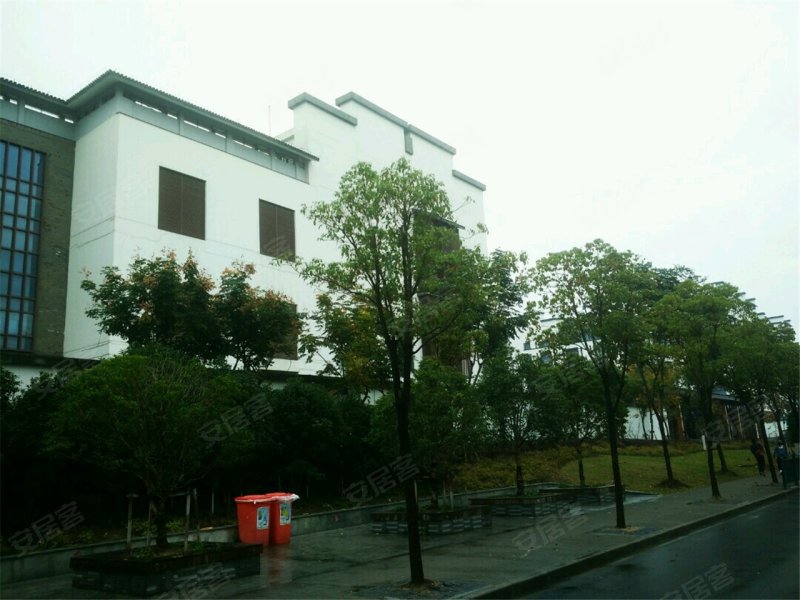 新城西岸公园