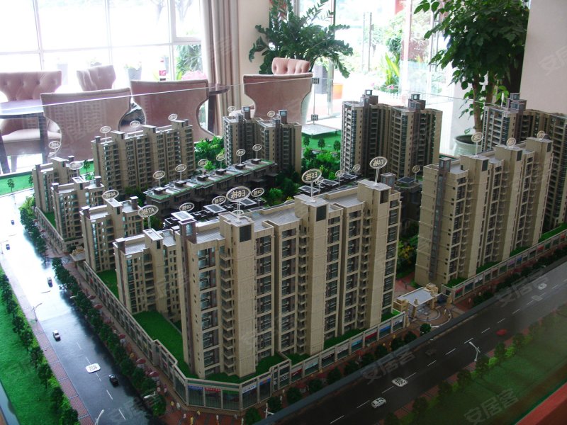 广州路劲悦峰-沙盘图(86) - 广州安居客