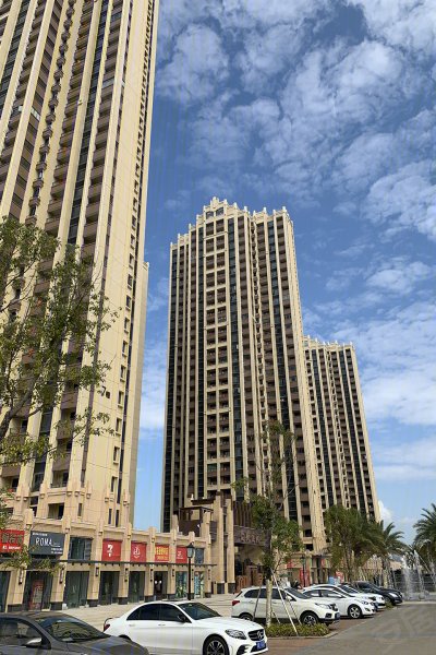 德威花园城商铺实景图