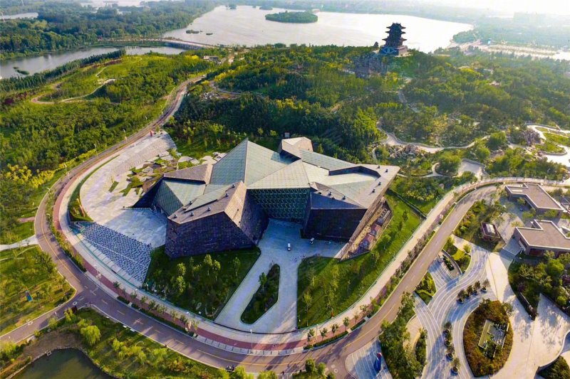 南湖中央广场丨悦府