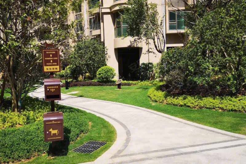 莲花万盛凤凰城