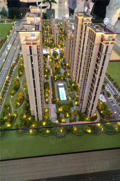 建发央著沙盘图