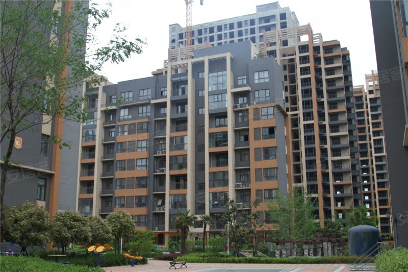 漯河月湾湖东岸丰泽园-实景图(3) - 漯河安居客