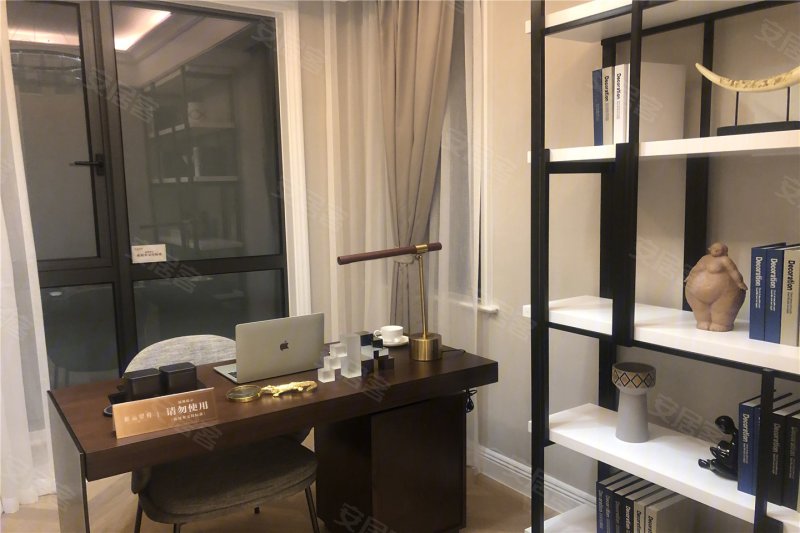 虹运驿府样板间图