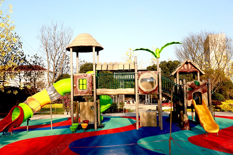 悦珑湾花园实景图