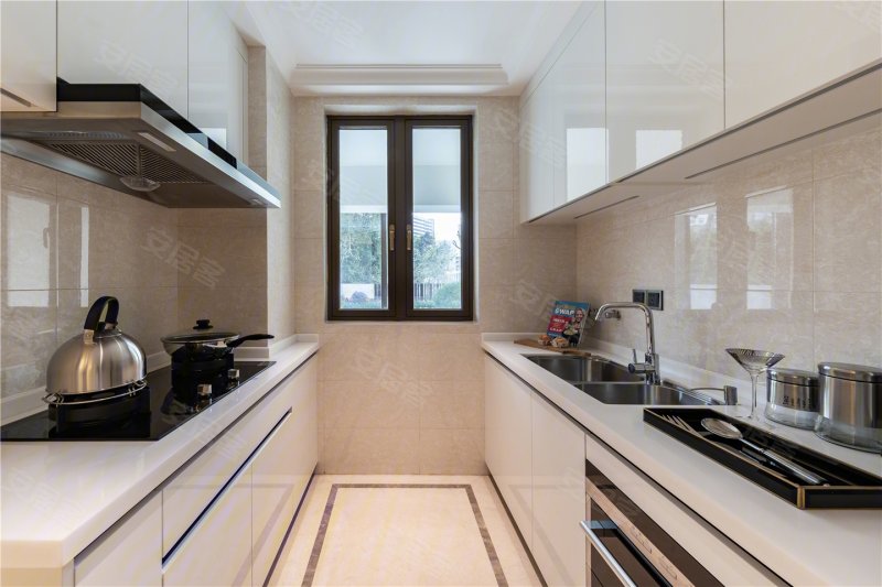 恒裕珑城样板间图