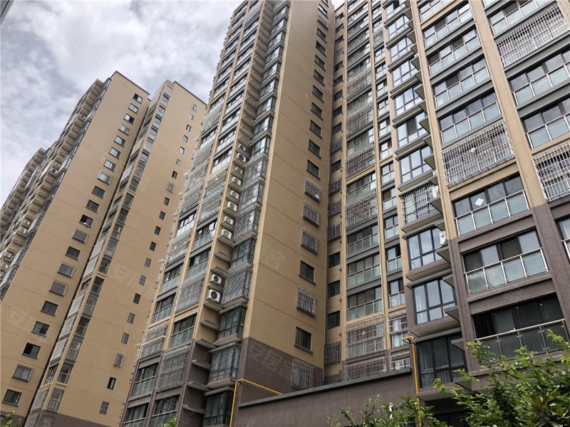 汉中恒基馨城小区-实景图(8) - 汉中安居客