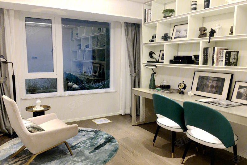 东原朗阅样板间图