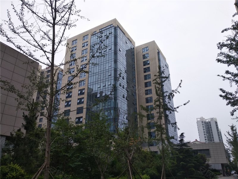 鲁商中心
