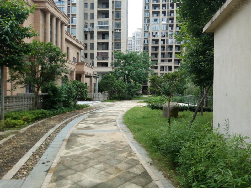 上饶楼盘 信州区楼盘 龙湖湾