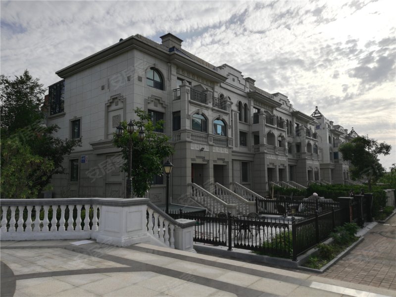东营白金翰宫