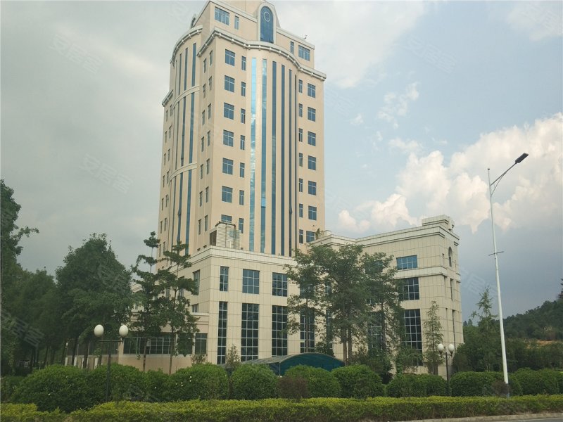 清远楼盘 英德楼盘 君廷湖山