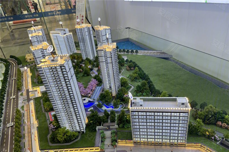 重庆楼盘 九龙坡楼盘 盘龙楼盘 中交城聆湖雅集