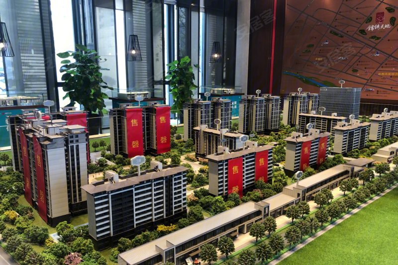 成都中建锦绣天地-沙盘图(104) - 成都安居客