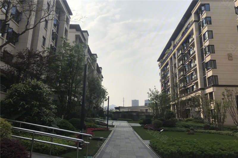 重庆美的荣安公园天下-实景图(4) - 重庆安居客