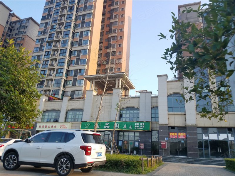 铜锣湾天轮城市广场