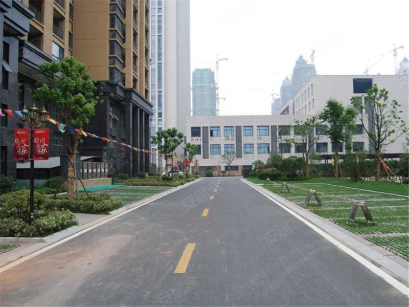 盐城港龙华侨城-实景图(8) - 盐城安居客