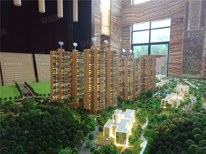 汇银江南富湾