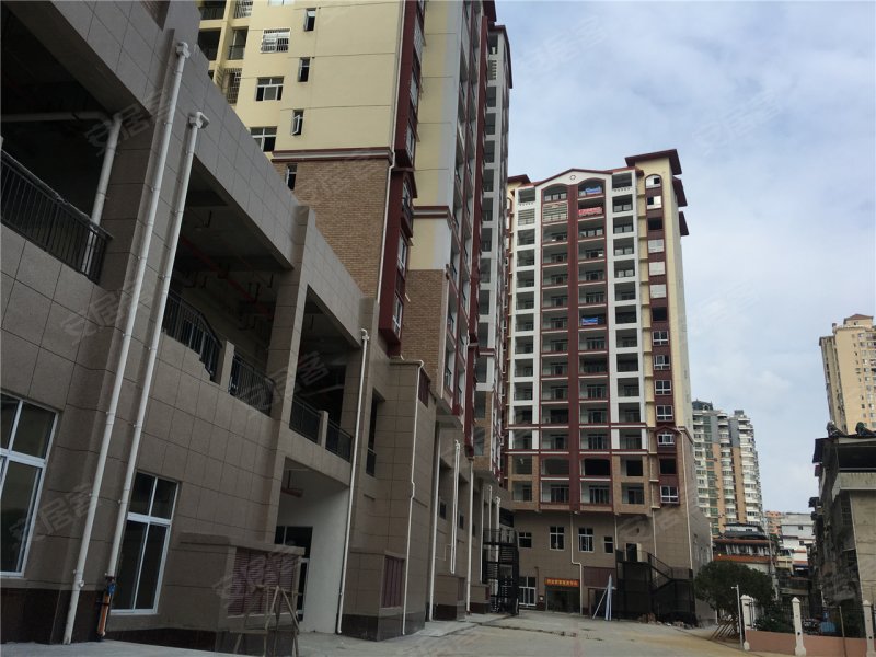 都匀市水岸公馆