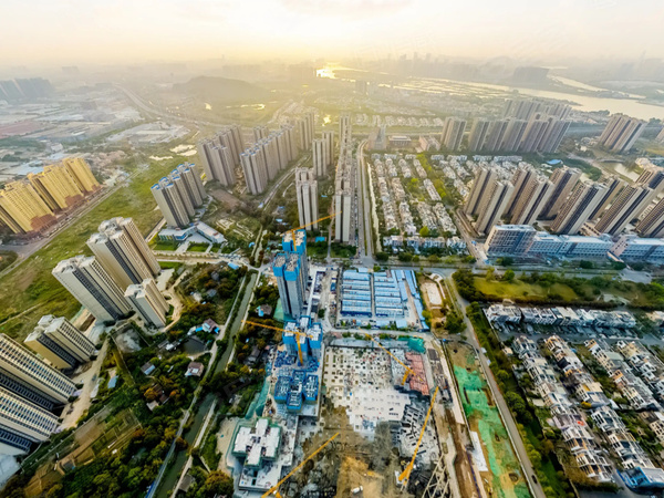 碧桂园凤凰湾,佛山碧桂园凤凰湾房价,楼盘户型,周边配套,交通地图,容桂街道外环路45号 - 安居客