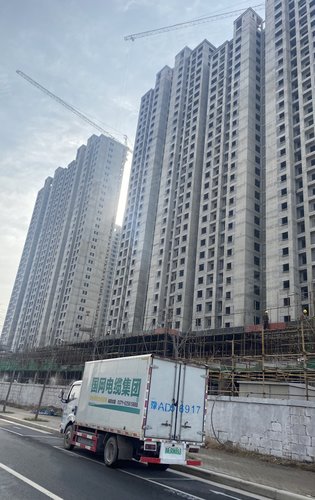 綠都東瀾岸動態:二期正在緊鑼密鼓的施工中-鄭州安居客