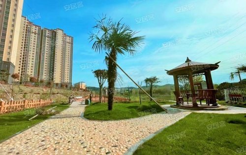 大悟西岳鑫城实景现房实景园林城市中的桃花源