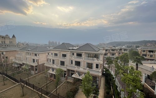 枫丹白露耀兴公馆