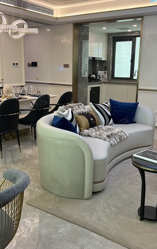 绿城春来风华118样板间实拍独立玄关三室两卫6米宽厅双阳台房源不多了