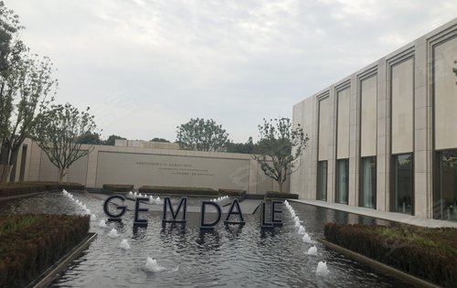 金地嘉悦湾周六日欢迎大家来看房哟