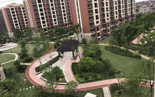 鸿翔蔚蓝海岸府