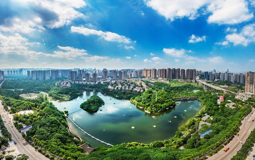 彩雲湖溼地公園,樓盤附近的溼地公園,飯後散步娛樂的好去處