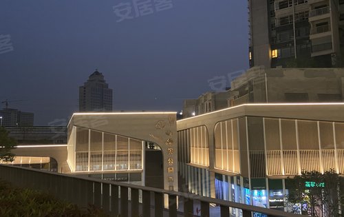 7000方商业配套满足生活所需静谧的公园上城