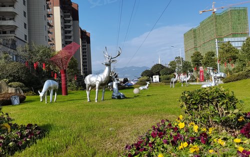 碧桂園·天樾動態:門口的綠化景觀帶-恩施安居客