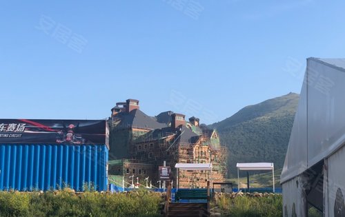 太舞雪皓居,很快