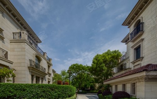 钓鱼台路1号玫瑰园