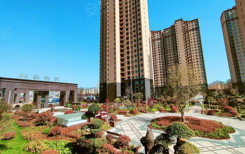 大悟西岳鑫城实景现房实景园林城市中的桃花源让您亲眼可见买的放心