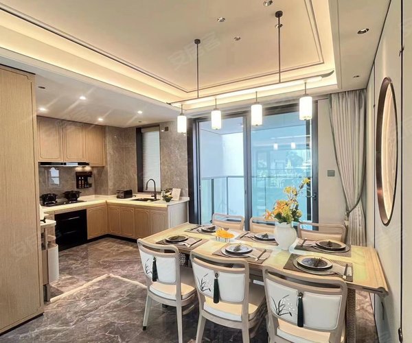 建发养云A户型，建发养云4室2厅3卫1厨约215.00平米户型图，朝南北朝向 - 南宁安居客