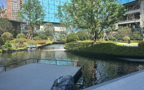 龙湖砚熙台动态:小区景观园林-西安安居客