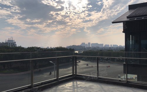 腾瑞外滩湾商业街区