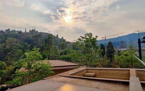 阳光城滇池半山