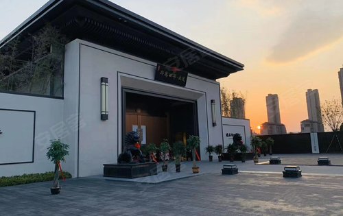 平顶山楼盘 新城区楼盘 新城区楼盘 建业平西尊府 楼盘动态