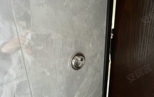 中国铁建梧桐天樾动态:三室两厅两卫的格局,客厅、阳台、主卧空间都很大,厨房两个人同时操作也很宽敞,卫生...-济南安居客