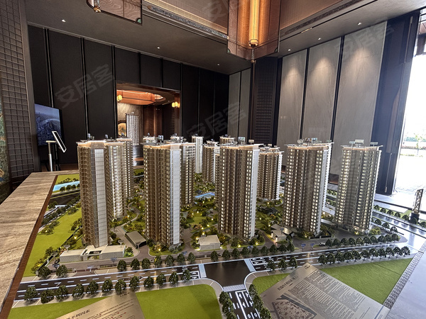 建发中粮朗云,杭州建发中粮朗云房价,楼盘户型,周边配套,交通地图,民祥路与皓月路交叉口东北120米 - 安居客