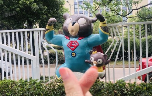 3月,你好!阳光明媚,旭辉小熊欢迎您来东樾城参观!