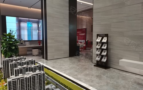 保利悦公馆售楼部一角