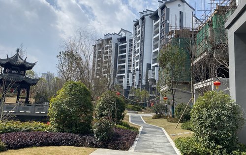 景业高黎贡小镇动态:小镇里的小区景观-保山安居客