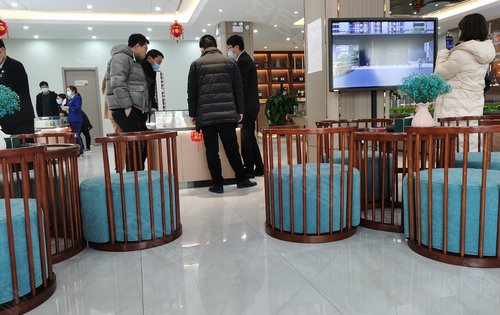 案场气氛浓烈返乡置业人数增多有意向可来参观