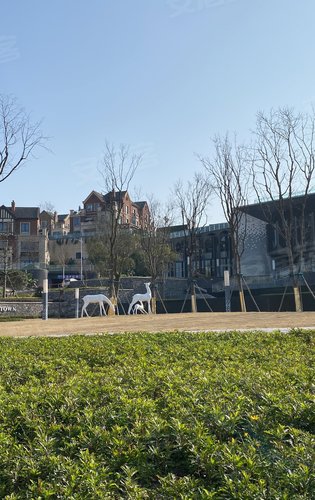 阳光城哈罗小镇